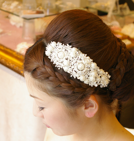 ブライダル ヘアアクセサリー ウエディングアクセサリー 髪飾り 花嫁の髪型 ヘアスタイル 