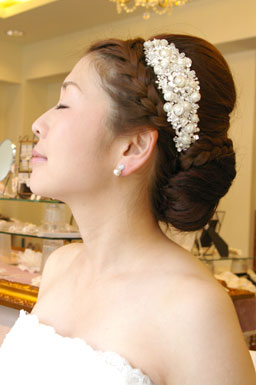 ブライダル ヘアアクセサリー ウエディングアクセサリー 髪飾り 花嫁の髪型 ヘアスタイル 